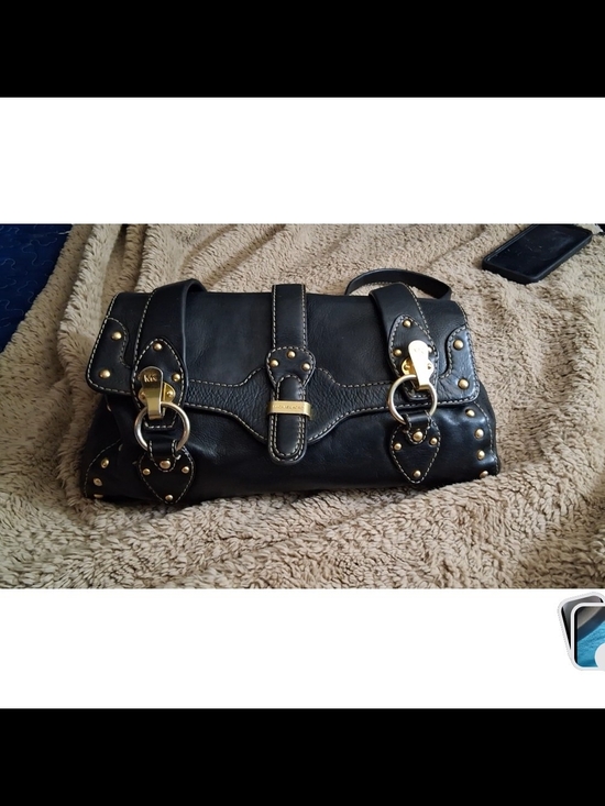 Michael Kors Handbags - Michael Kors Black Leather Shoulder Bag with Gold Hardware
